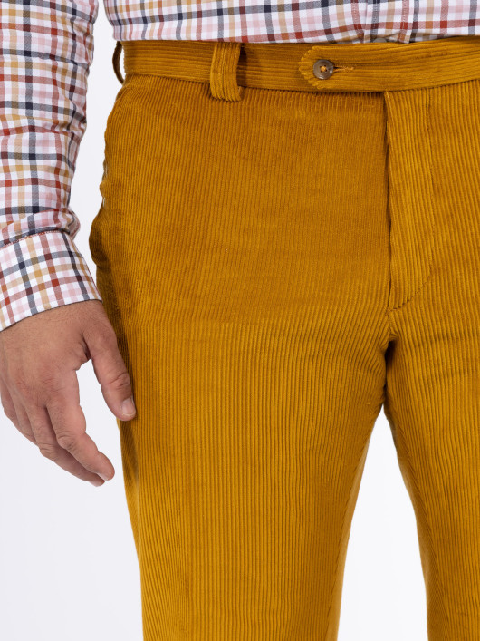 Pantalon Grant En Velours Ocre Capel