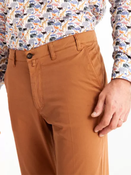 Chino Matt Caramel Capel Grande Taille