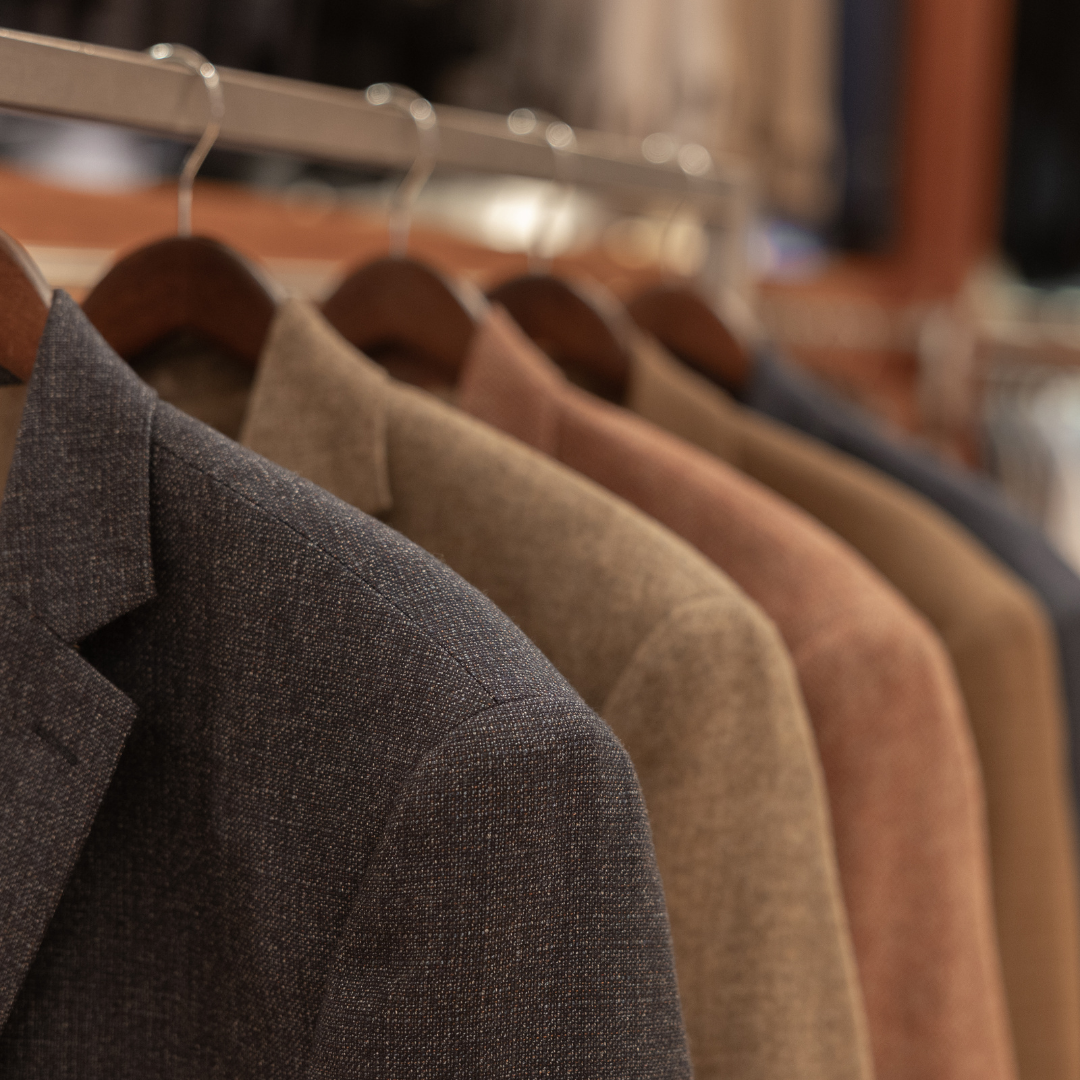 L’ART DU COSTUME PERSONNALISÉ